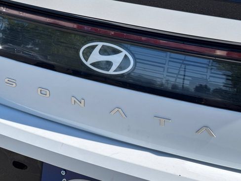 Used 2025 Hyundai Sonata SEL FWD image 31