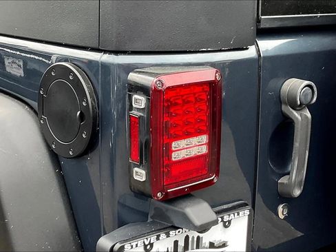 Used 2008 Jeep Wrangler Rubicon w/ PWR Convenience Group image 20