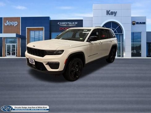 New 2025 Jeep Grand Cherokee Limited w/ Luxury Tech Group II AWD/4WD image 1