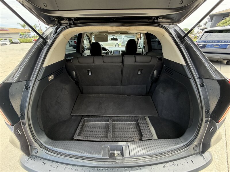 Used 2016 Honda HR-V EX image 12
