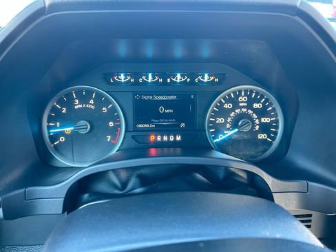 Used 2018 Ford F150 XLT w/ Equipment Group 302A Luxury image 5