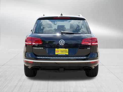 Used 2016 Volkswagen Touareg VR6 AWD/4WD image 6