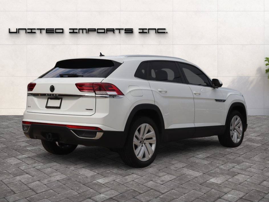 Used 2023 Volkswagen Atlas Cross Sport SE AWD/4WD image 5