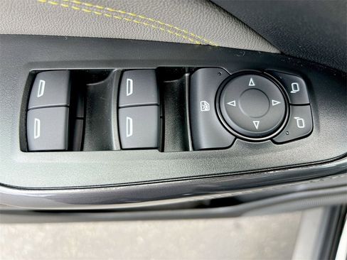 New 2025 Chevrolet Trax ACTIV w/ Driver Confidence Package image 20