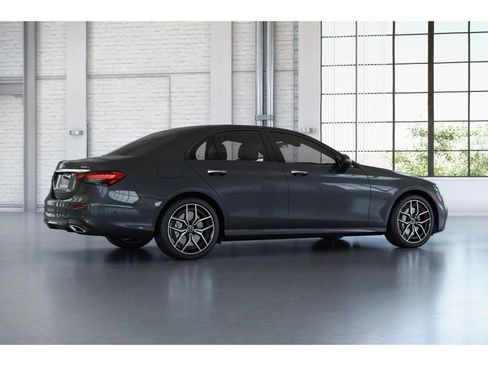 Certified 2021 Mercedes-Benz E 450 4MATIC Sedan image 20