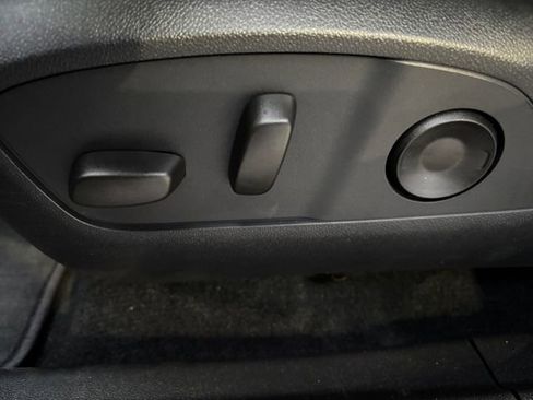 New 2026 Chevrolet Equinox EV RS AWD/4WD image 16
