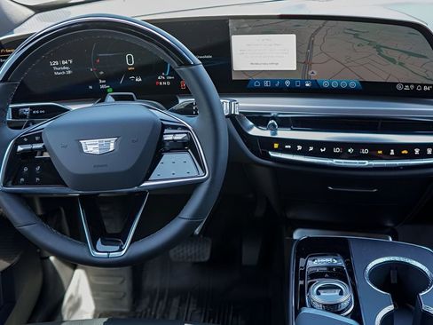 New 2026 Cadillac Lyriq Luxury w/ LPO, Floor Liner Package AWD/4WD image 24