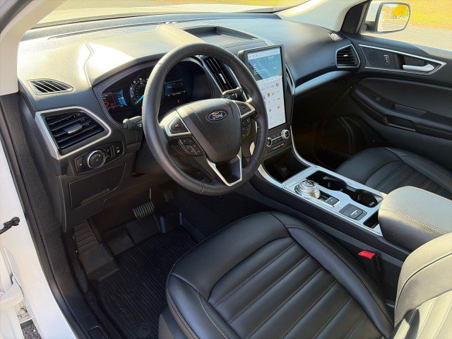 Used 2024 Ford Edge SEL w/ Convenience Package AWD/4WD image 11