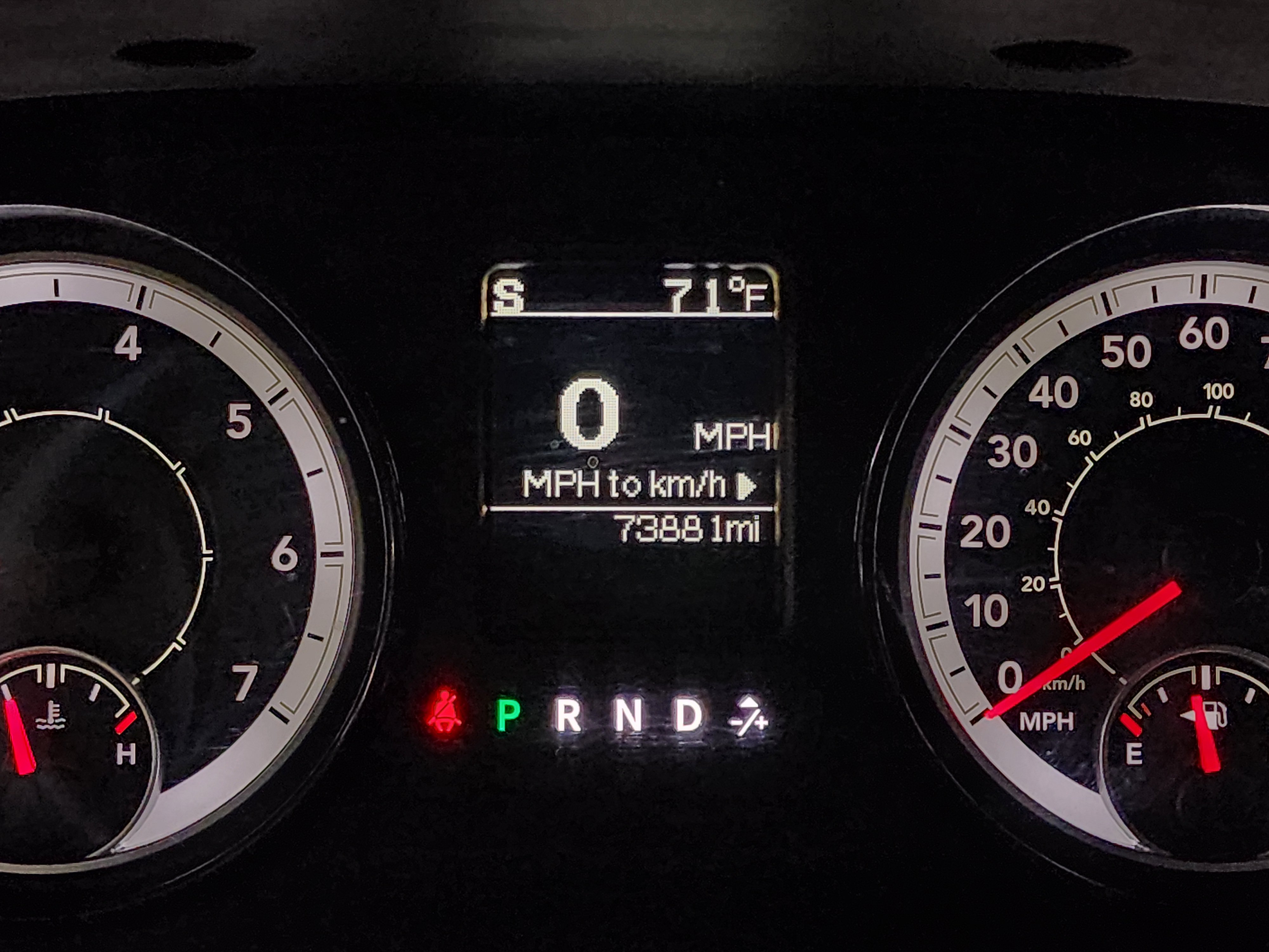 Used 2019 RAM 1500 Classic SLT AWD/4WD image 23