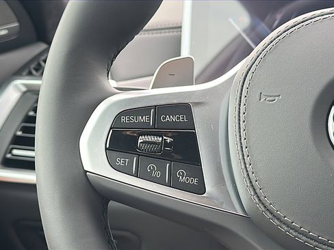 New 2026 BMW X6 xDrive40i w/ Climate Comfort Package image 19