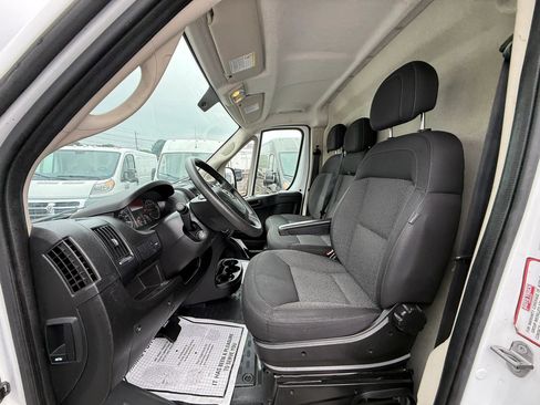 Used 2019 RAM ProMaster 3500 w/ Premium Appearance Group FWD image 22