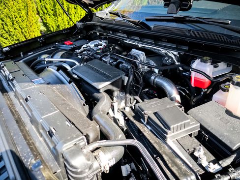 Used 2026 GMC Sierra 2500 AT4 w/ Max Trailering Package image 33