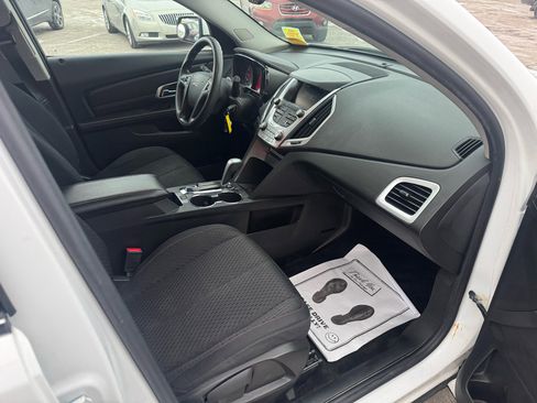 Used 2015 GMC Terrain SLE image 12