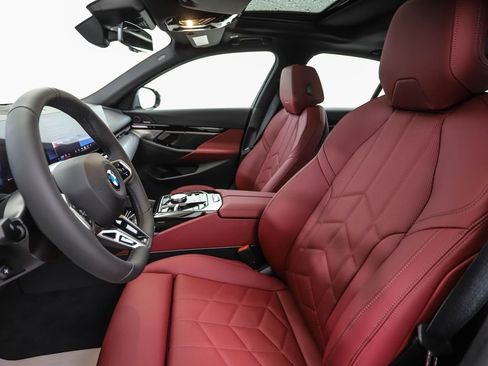 New 2026 BMW 530i xDrive 530i xDrive w/ M Sport Package image 11