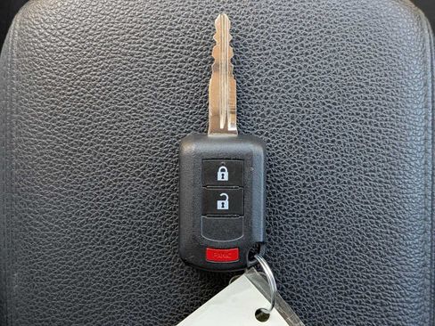Used 2022 Mitsubishi Outlander Sport ES AWD/4WD image 32