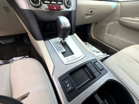 Used 2014 Subaru Legacy 2.5i Premium image 16