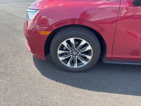 Used 2024 Honda Odyssey EX-L image 17