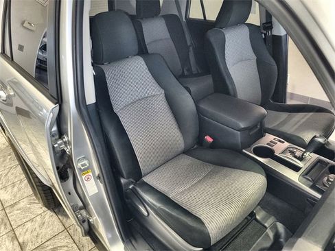 Used 2018 Toyota 4Runner SR5 image 24