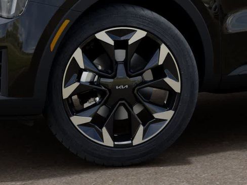 New 2026 Kia Sorento EX w/ EX Premium Package FWD image 9