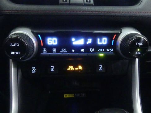 Used 2024 Toyota RAV4 XSE w/ Weather Package AWD/4WD image 13