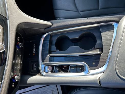 Used 2023 Buick Enclave Essence w/ Experience Buick Package image 31