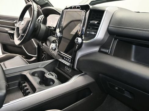 Used 2023 RAM 1500 Laramie AWD/4WD image 17