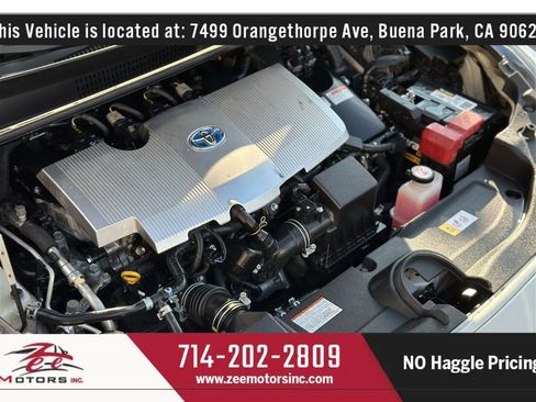 Used 2016 Toyota Prius Three image 47