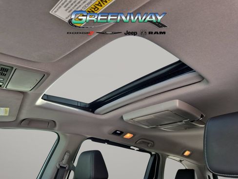 Used 2023 Honda Odyssey Touring image 20