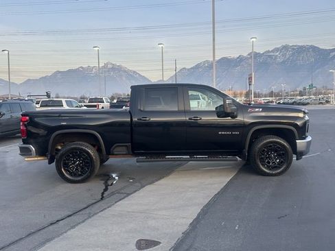 Certified 2022 Chevrolet Silverado 2500 LT w/ Convenience Package image 31