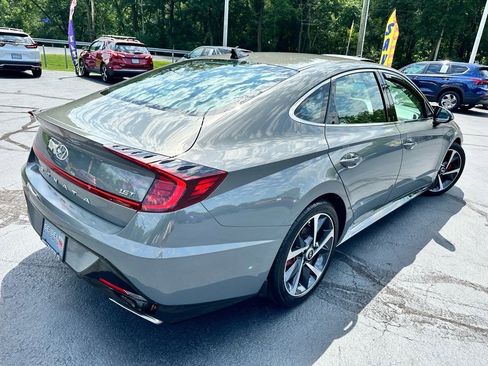 Used 2021 Hyundai Sonata SEL Plus w/ Preferred Accessory Package image 6