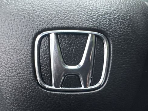 Used 2019 Honda CR-V LX image 31