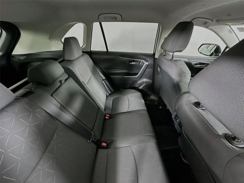 Used 2025 Toyota RAV4 XLE image 25