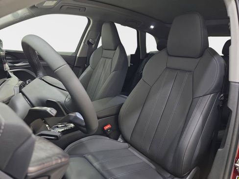 New 2025 Audi Q5 Prestige image 14