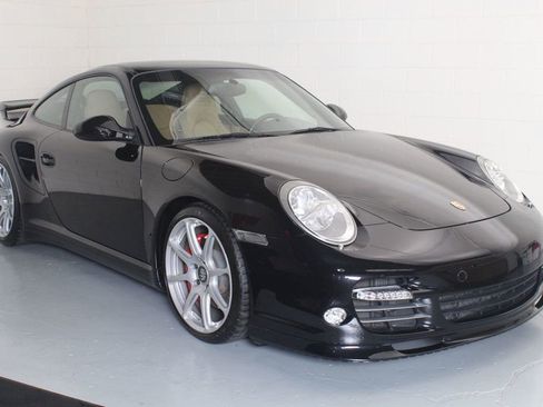 Used 2012 Porsche 911 Turbo image 1