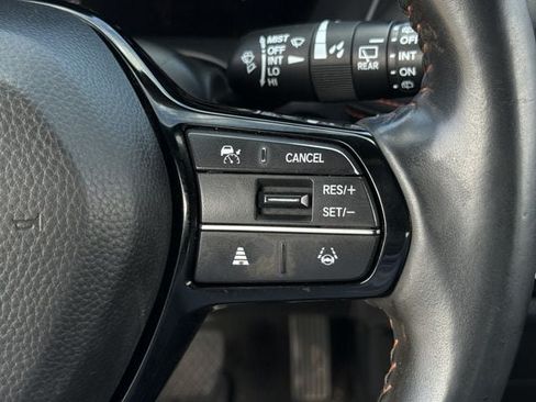 Used 2025 Honda HR-V Sport image 13