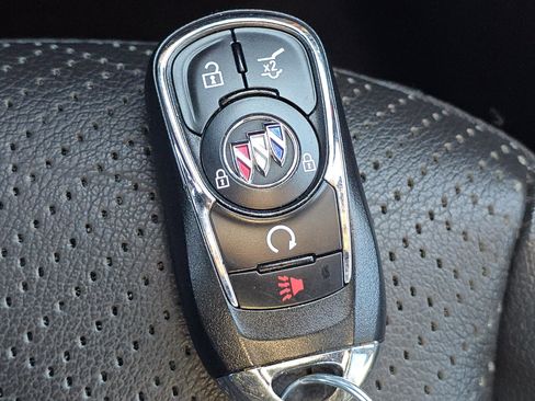 Used 2023 Buick Encore GX Essence w/ Advanced Technology Package image 27