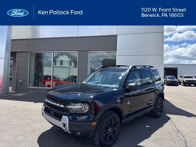 New 2026 Ford Bronco Sport Outer Banks w/ Sasquatch Outer Banks Package AWD/4WD image 1
