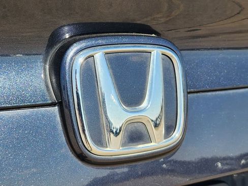 Used 2018 Honda Civic EX image 12