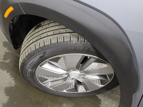 Used 2021 Hyundai Kona Limited FWD image 39