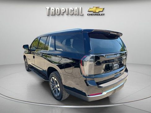 New 2026 Chevrolet Suburban LT w/ Comfort Package RWD image 3