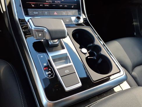 Used 2025 Audi Q7 3.0T Premium Plus image 20