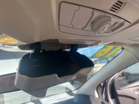 Used 2016 Ford Focus SE w/ Equipment Group 201A FWD image 33