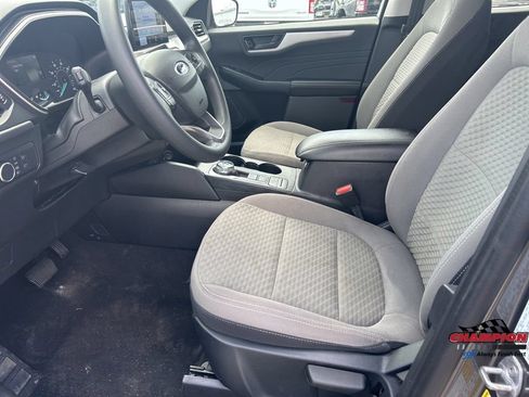 Used 2022 Ford Escape SE AWD/4WD image 6
