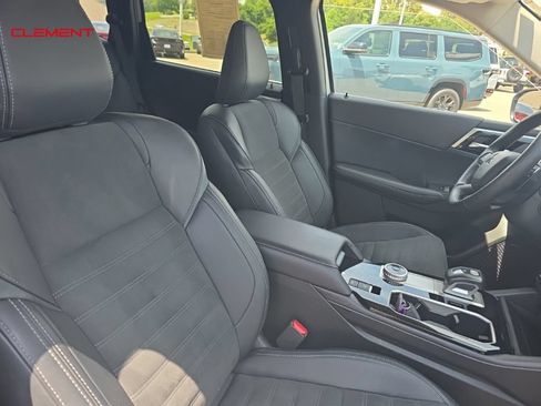 Used 2025 Mitsubishi Outlander SE AWD/4WD image 33