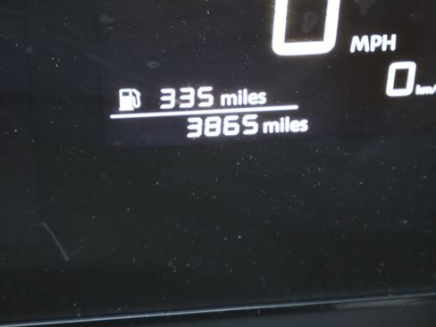 Used 2025 Nissan Kicks SV w/ Illumination Package FWD image 10