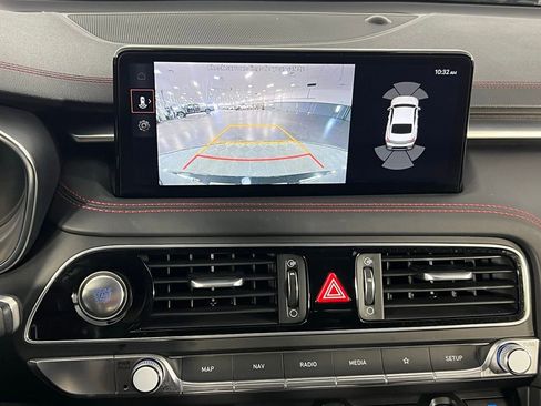 Used 2023 Genesis G70 2.0T w/ Sport Prestige Package image 19