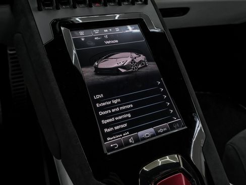 Used 2023 Lamborghini Huracan Tecnica image 42