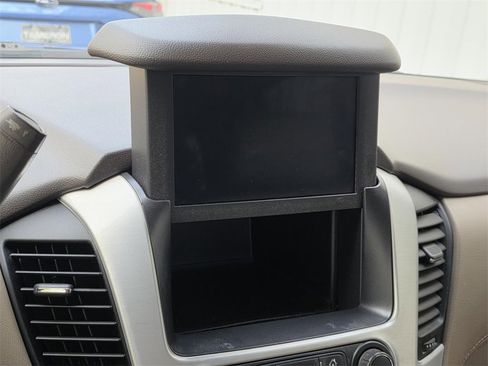 Used 2019 GMC Yukon XL SLT w/ Open Road Package image 24