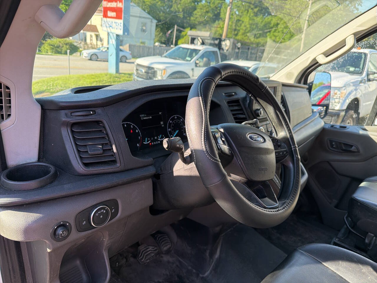 Used 2020 Ford Transit 150 Low Roof RWD image 11