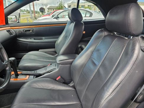 Used 2002 Toyota Solara SE FWD image 25